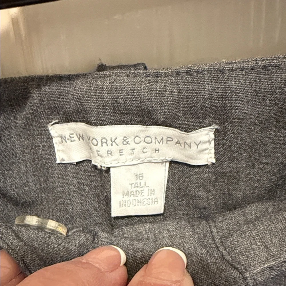 New York & Company Women's Gray Straight-Leg Dress Pants size 16 Tall - Picture 2 of 6